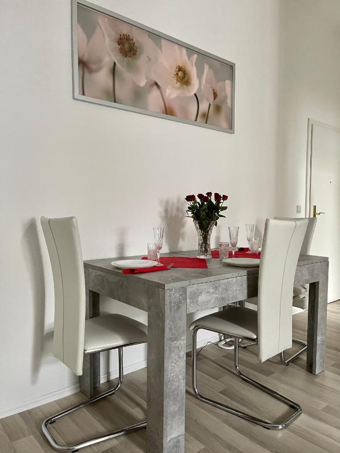 Downtown Apartment 4U Leipzig Buitenkant foto